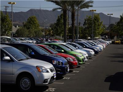 أسعار السيارات عالميا تتجه للارتفاع بسبب «غينيا»