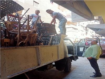 حملات لإزالة الإشغالات وتعديات الطريق العام بأحياء الجيزة | صور