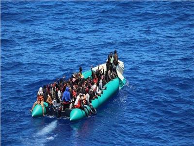 بعد وصولهم لجزيرة غير مأهولة.. إنقاذ 125 مهاجرا بإيطاليا 