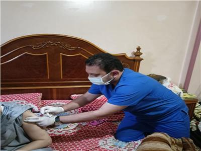 «صحة الدقهلية»: نواصل التطعيم المنزلي لكورونا لغير القادرين على الحركة