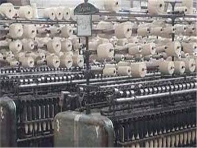 القابضة للقطن: تشغيل مصنع دمياط لإنتاج الملابس بطاقة 30 مليون متر سنويا