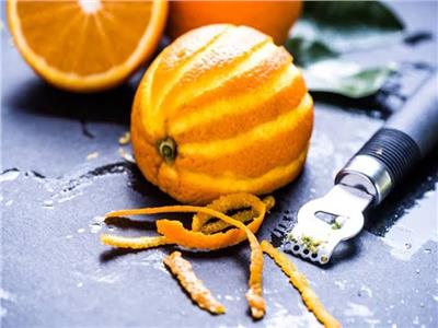 فوائد قشر البرتقال لعلاج قشرة الشعر  
