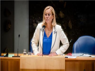 وزيرة خارجية هولندا تتقدم باستقالتها بعد اتهامها بالفشل في إدارة «أزمة أفغانستان»