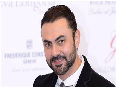 تعليق محمد كريم على حضوره حفل توزيع جوائز Emmys 2021 ..فيديو
