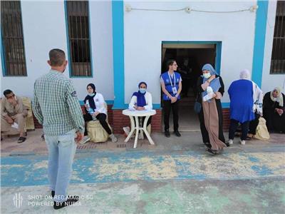تطعيم 907 مواطنين في مركز شباب الحي القبلى بشبين الكوم خلال 24 ساعة