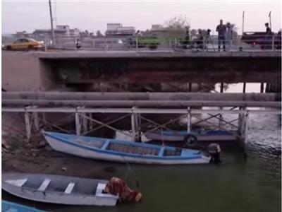«عراقي» يصنع نماذج مصغرة لمراكب الصيد حفاظا على تاريخها| فيديو