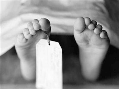 «الطب الشرعي» يفحص جثمان طفل قتله شقيقه أثناء اللهو بالهرم
