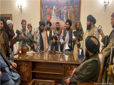 الولايات المتحدة: نسمح بمعاملات مالية محدودة مع حركة «طالبان»