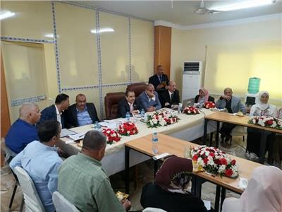 رئيس «كهرباء مصر الوسطى» يفتتح لوحتي توزيع في بني سويف 