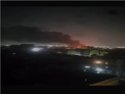 5 سيارات إطفاء للسيطرة على حريق بـ«منطقة الزرايب» في الجيزة