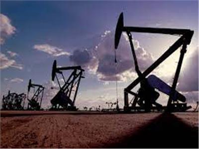 ارتفاع أسعار الخام النفط الأمريكي وسط مخاوف عالمية 