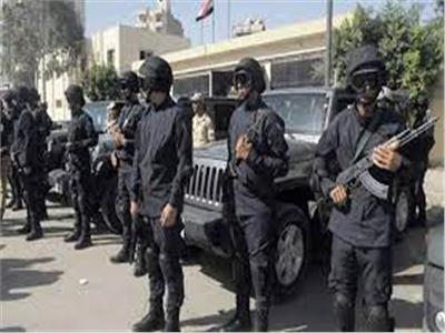 أمن القاهرة يفض مشاجرة بين بائعين بمنطقة العتبة