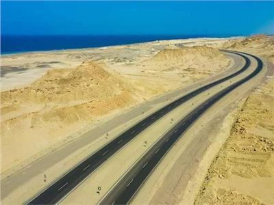 وزير النقل يعلن انتهاء ازدواج طريق «سفاجا- القصير- مرسى علم»