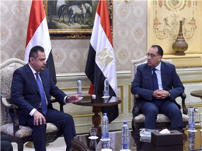 بدء اللقاء الموسع لرئيسي وزراء مصر واليمن