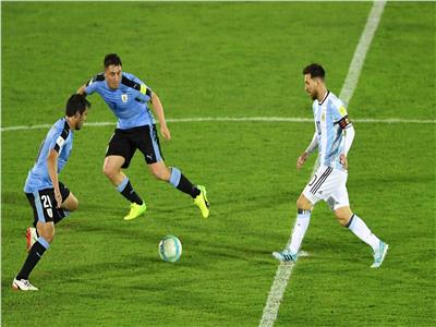 تصفيات مونديال 2022| انطلاق مباراة الأرجنتين وأوروجواي 