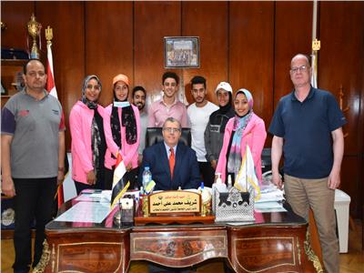 تكريم طلاب جامعة السادات الفائزين في المهرجان الرياضي للأسر الطلابية