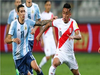 انطلاق مباراة الأرجنتين وبيرو في تصفيات مونديال 2022
