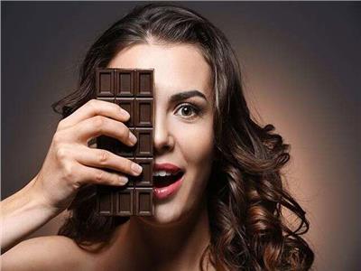 دراسة: الشوكولاتة الداكنة مفيدة مثل التمارين الرياضية