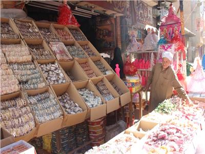 تراجع ملحوظ عن شراء حلوى المولد بالإسكندرية