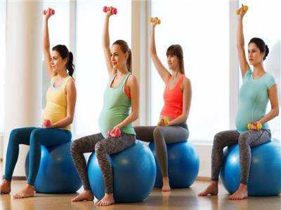 5 فوائد لممارسة الحامل لـ «الرياضة» 