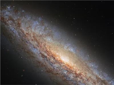 «هابل» يسجل لحظة نادرة لانفجار تشكيل النجوم