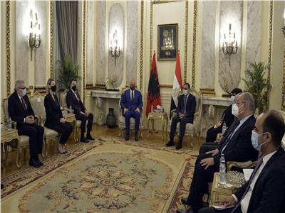 رئيسا الوزراء المصري والألباني يبحثان تعزيز التعاون بين البلدين 