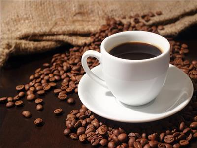 «خوفًا من إنقراضها».. باحثون فنلنديون يطورون قهوة محضرة في المختبر