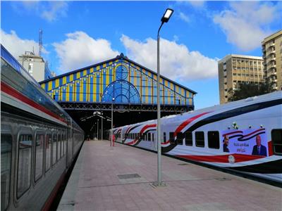 «النقل» في أسبوع| بوابات لمنع التزويغ بمحطات القطارات وحملات ضد الباعة الجائلين بالمترو 