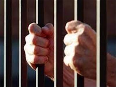 حبس المتهمين بسرقة مبالغ مالية من داخل شقة سيدة بمدينة نصر