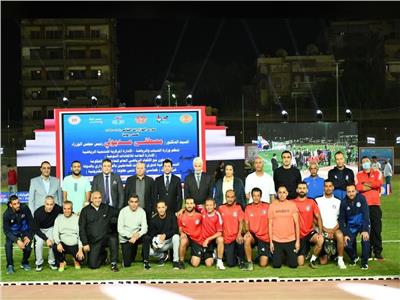 وزير الرياضة يشهد افتتاح دوري الوزارات