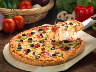 وصفة عمل بيتزا الخضار بالروست بيف