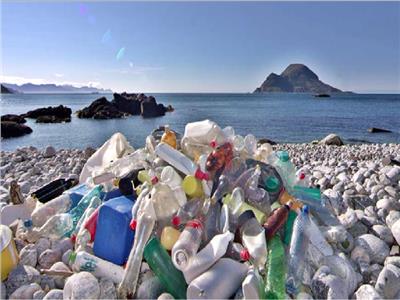 مخلفات البلاستيك تخل بتوازن طاقة الأرض وإعادة التدوير للحد من تغيرات المناخ