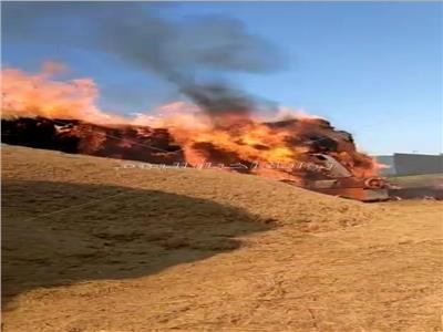 حريق هائل بمخزن لقش الأرز في الغربية 