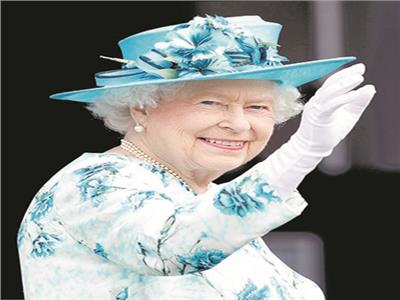 ملكة بريطانيا تضطر لتقليص واجباتها العامة