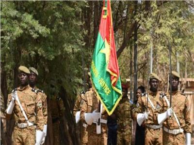 بينهم 28 ضابطًا.. 32 قتيلًا حصيلة هجوم على مركز للشرطة شمال بوركينا فاسو
