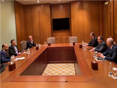 وزير البترول يجتمع مع رؤساء «الطاقة الدولية والشركات الامريكية»