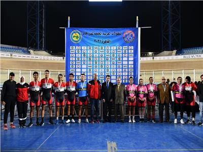 صبحي يشهد حفل توزيع جوائز البطولة العربية لدراجات المضمار