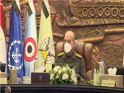 وزير الدفاع يحضر اختبارات كشف الهيئة بالكلية الحربية | فيديو