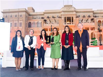 محافظ دمياط تشارك في فعاليات أول قمة نسائية دولية بقصر القبة