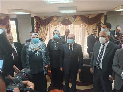 بعد افتتاحه محكمة بني عبيد.. وزير العدل يلتقي قضاة محكمة المنصورة الابتدائية