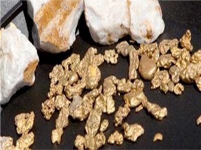 ضبط 7 متهمين بـ4 أطنان «كوارتز» تحتوي على خام الذهب بمرسى علم