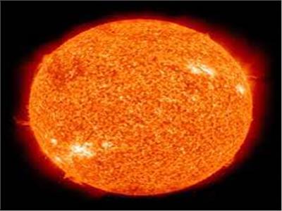 الشمس تقذف سحابة من «الحطام» في الفضاء