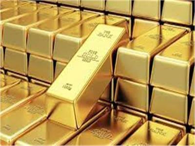 ارتفاع أسعار الذهب مع هبوط الدولار.. وصعود عوائد السندات الأمريكية يحد من المكاسب