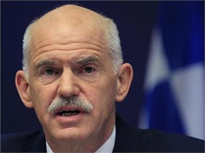 رئيس الوزراء اليوناني السابق يفشل في تولي رئاسة الحزب الاشتراكي