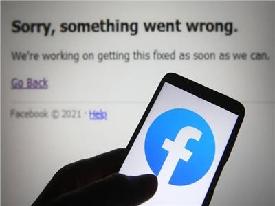 انتقادات واسعة لفيسبوك بعد تعطل التطبيق 