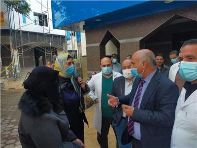 وكيل صحة الغربية يتابع أعمال التطوير بمستشفى حميات كفر الزيات 