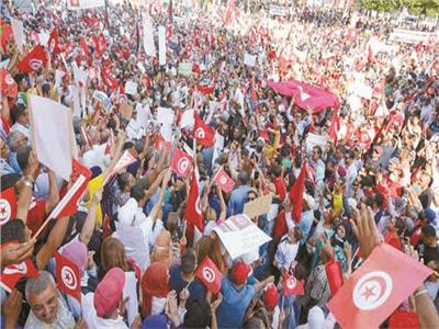 عقبات أمام «خريطة طريق» الخروج من الأزمة التونسية