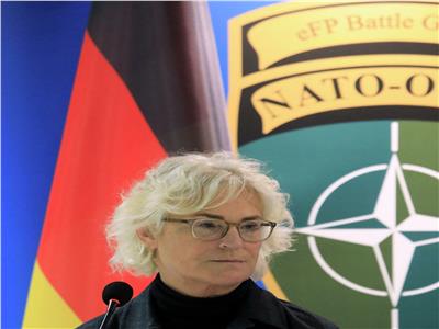 وزيرة الدفاع الألمانية: نبحث نقل قواتنا في مالي إلى بلد آخر