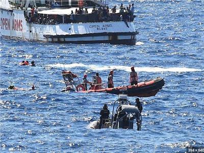 اليونان: مقتل 13 شخصا وإنقاذ 62 آخرين في ثالث تحطم لمراكب المهاجرين 