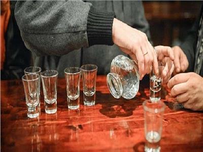 دراسة أمريكية تزعم أن شرب الكحول يقلل من خطر الإصابة بكورونا